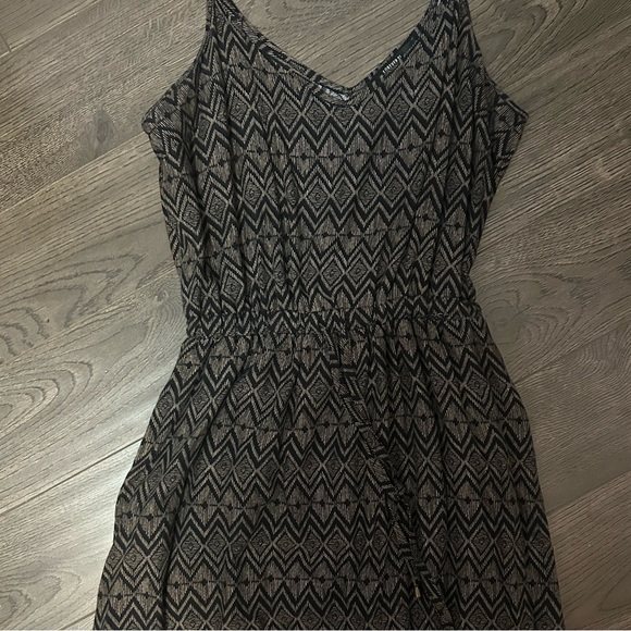 Forever 21 Maxi Dress - Picture 2 of 2